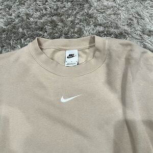 Women’s Nike Oversized Crew Fleece